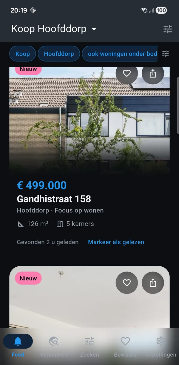 The app showing a for-sale search for Hoofddorp: new homes with
               asking price, floor area and the number of rooms.